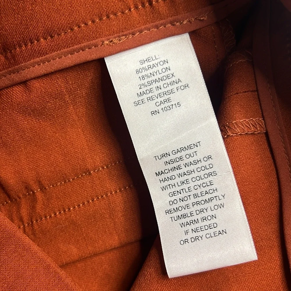 NANETTE LEPORE Ankle Length Pants in Picante 6 - Picture 9 of 9